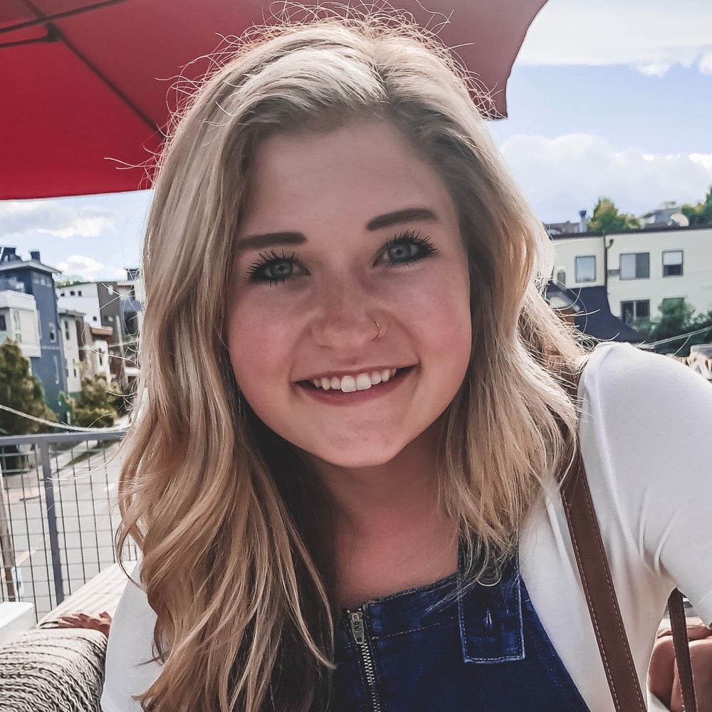 Meet your Posher, Nicole